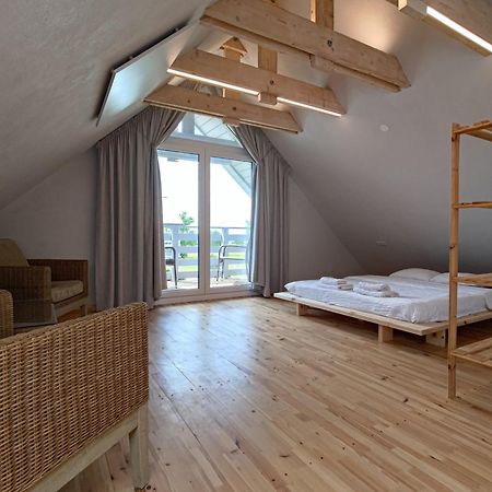 Cetri Veji Hotel Jurkalne Kültér fotó