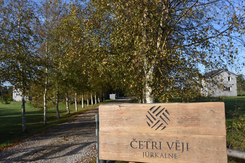 Cetri Veji Hotel Jurkalne Kültér fotó
